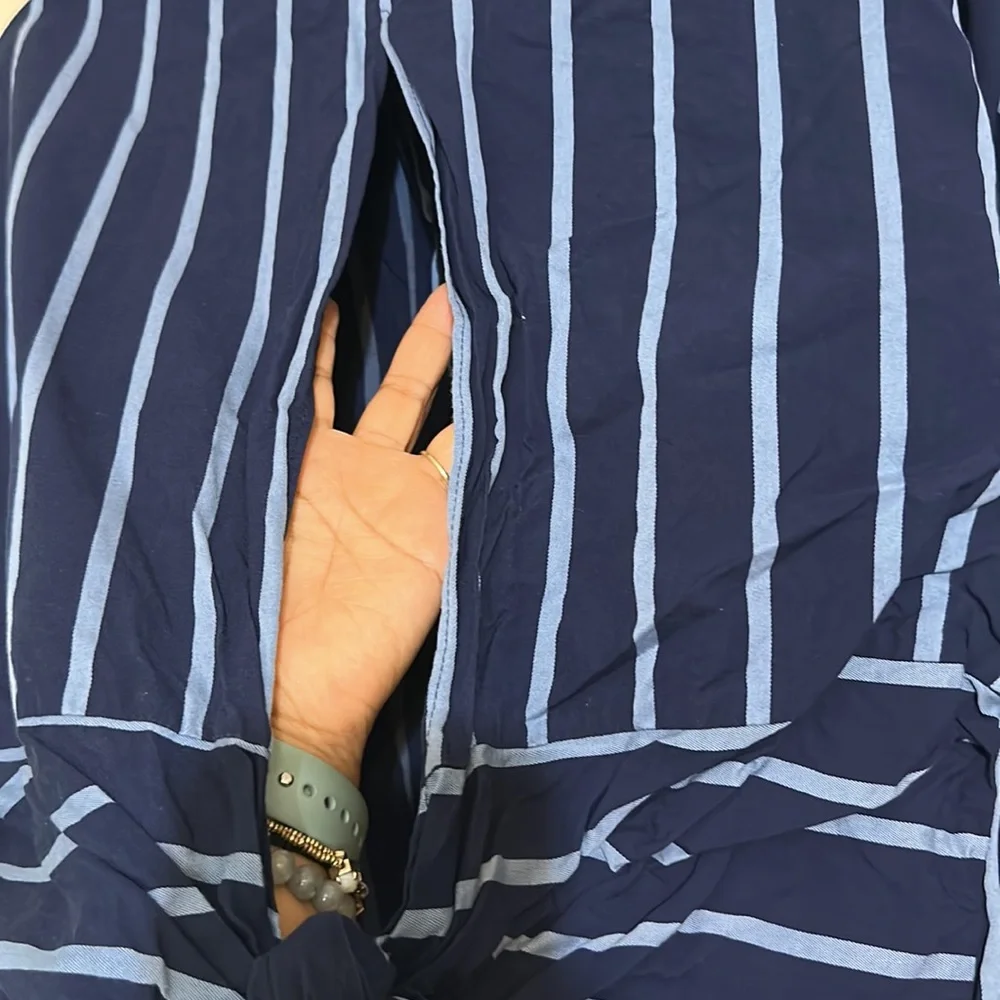 Top Shop Striped Long Sleeve Back Slit Button down Shirt - Picture 5 of 5